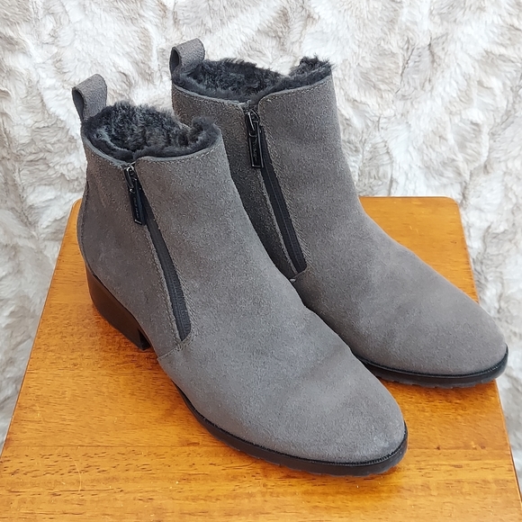 Cole Haan Waterproof Ankle Boots w/fur, sz 7.5 - Picture 2 of 14